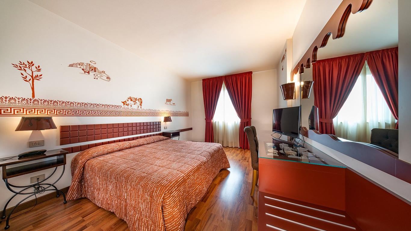 Etruscan Chocohotel