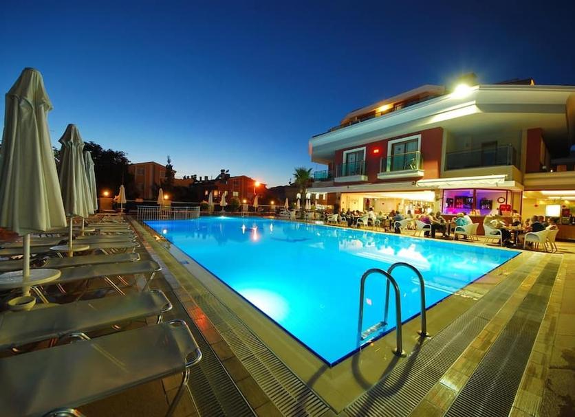Pool Foto