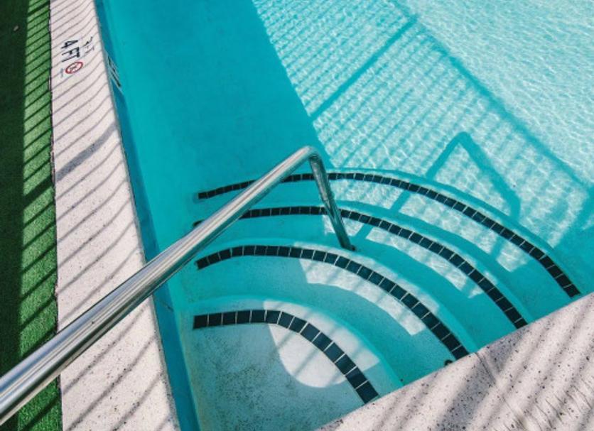 Pool Foto