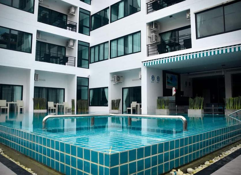 Pool Foto