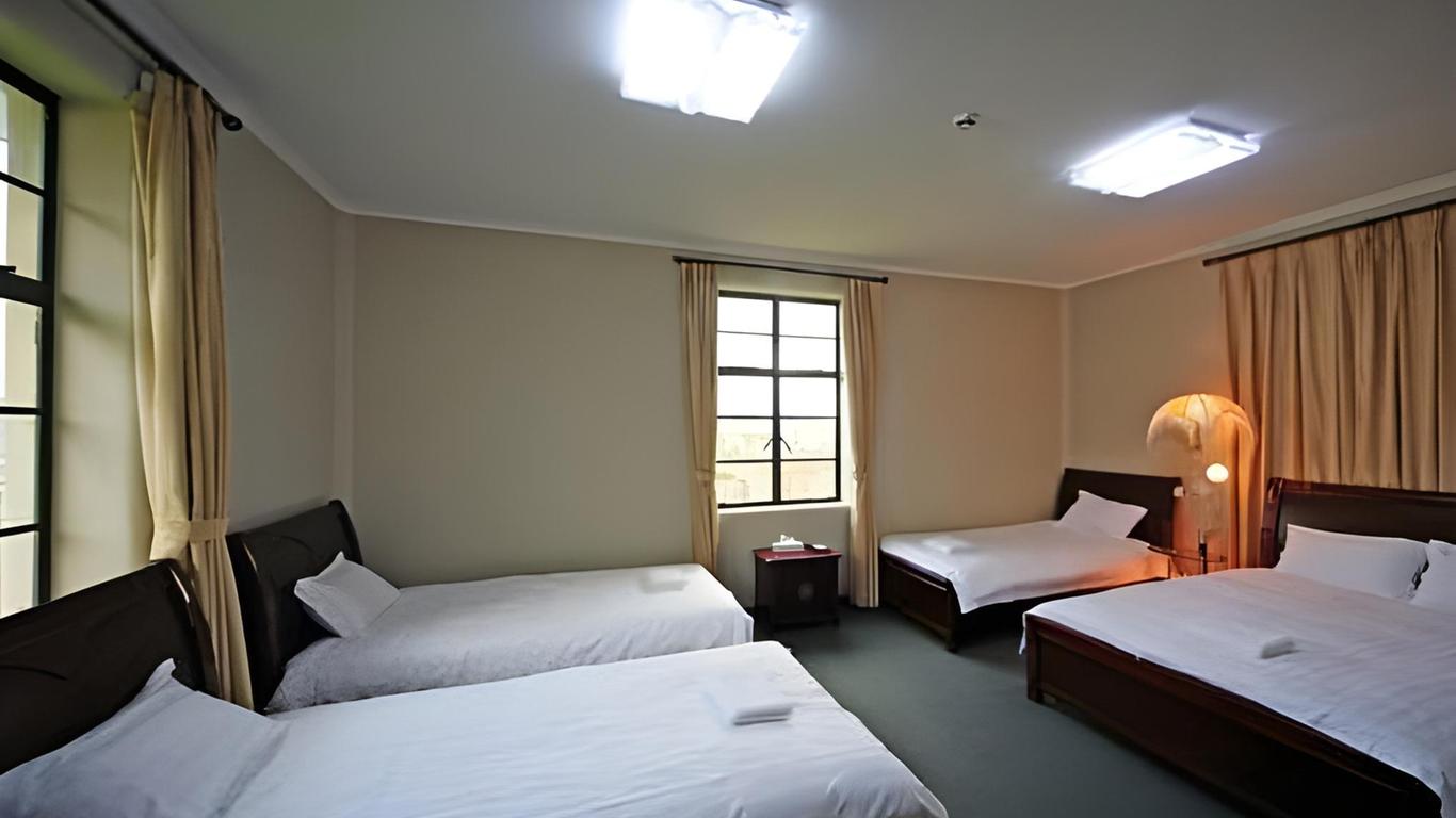 Eden Gardens Motel