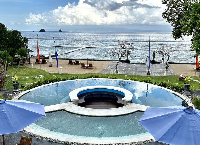 Pool Foto