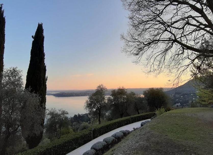 Außenansicht Foto