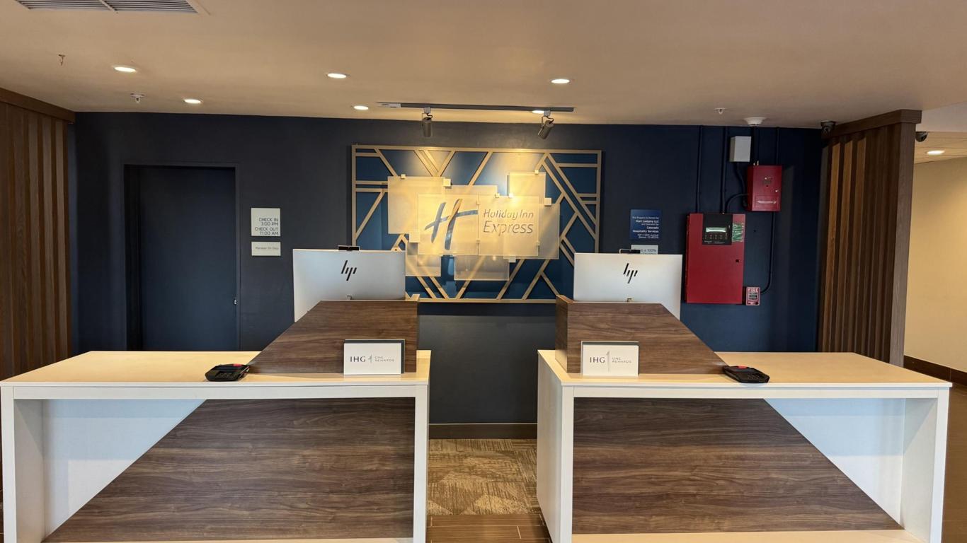 Holiday Inn Express Denver Central - North