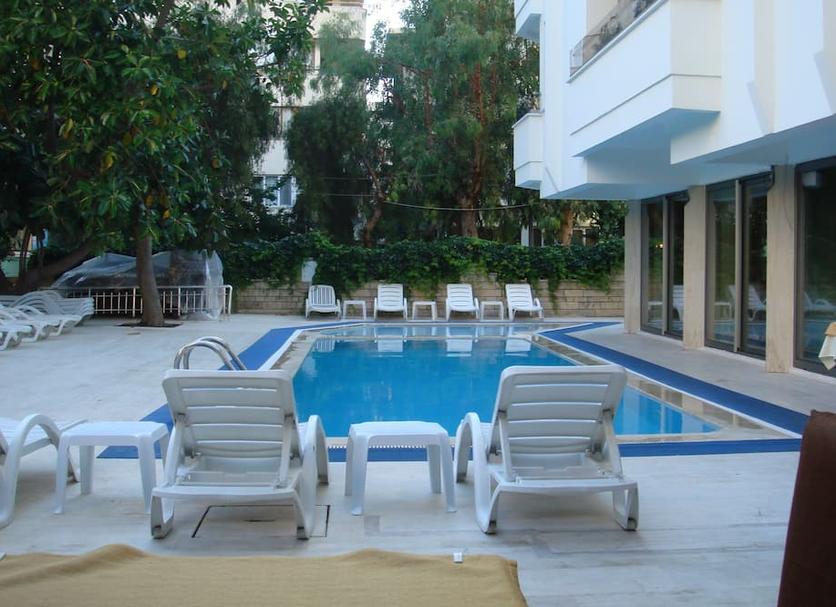 Pool Foto