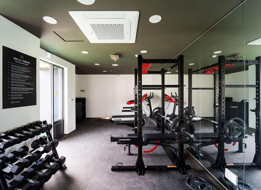 Fitnessbereich Foto