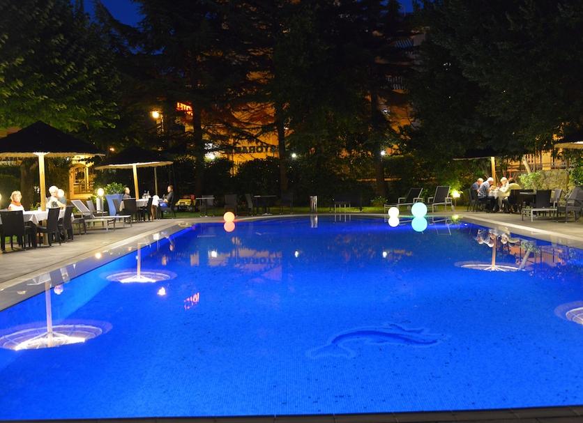 Pool Foto