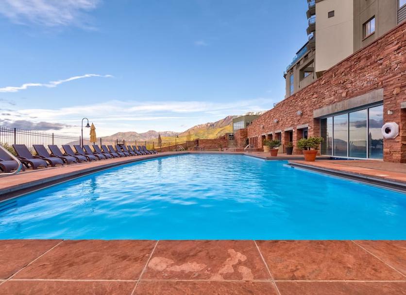Pool Foto