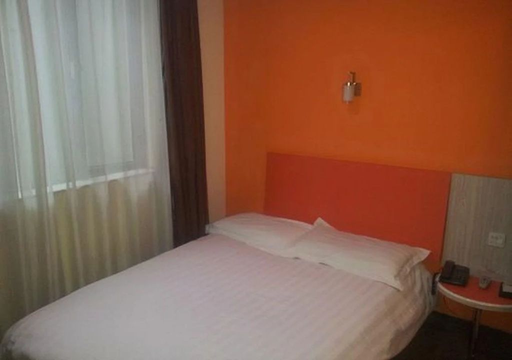 Sonstige