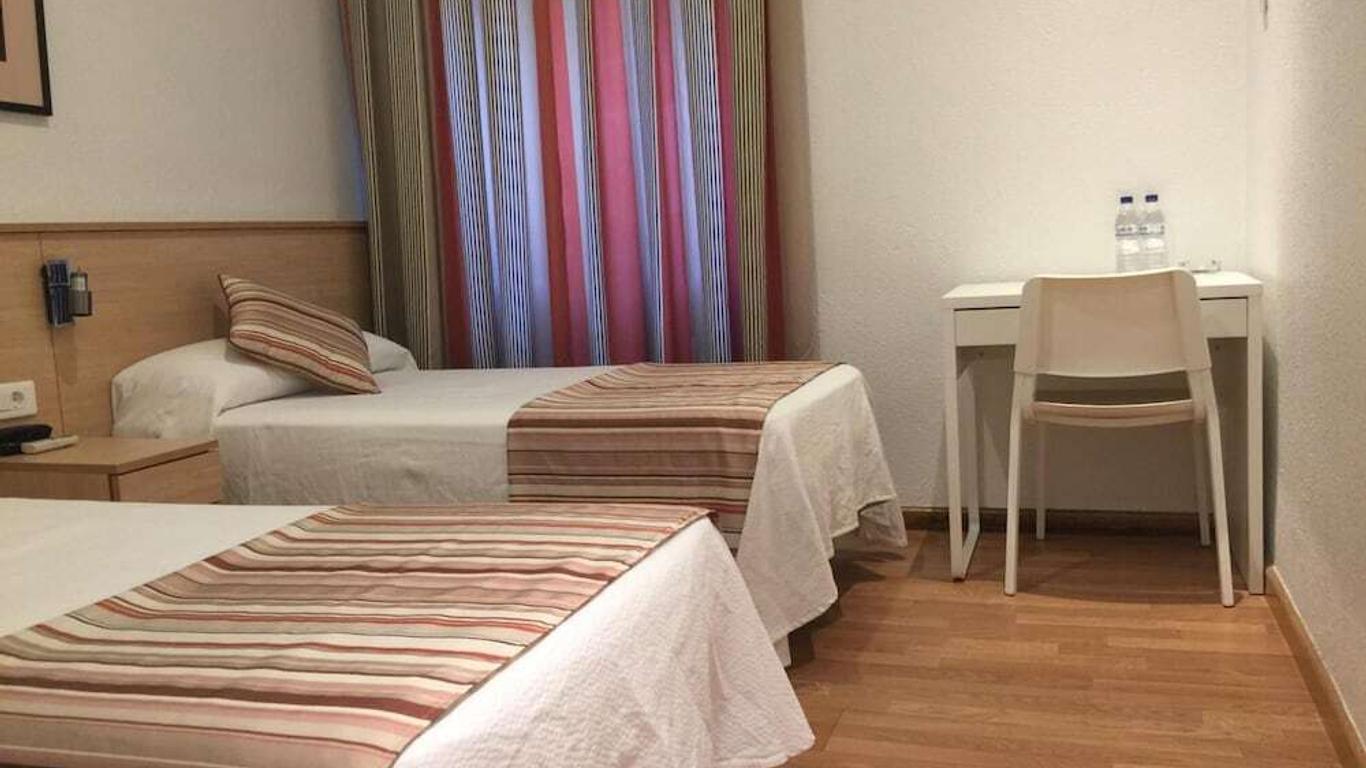 Hotel Alkazar