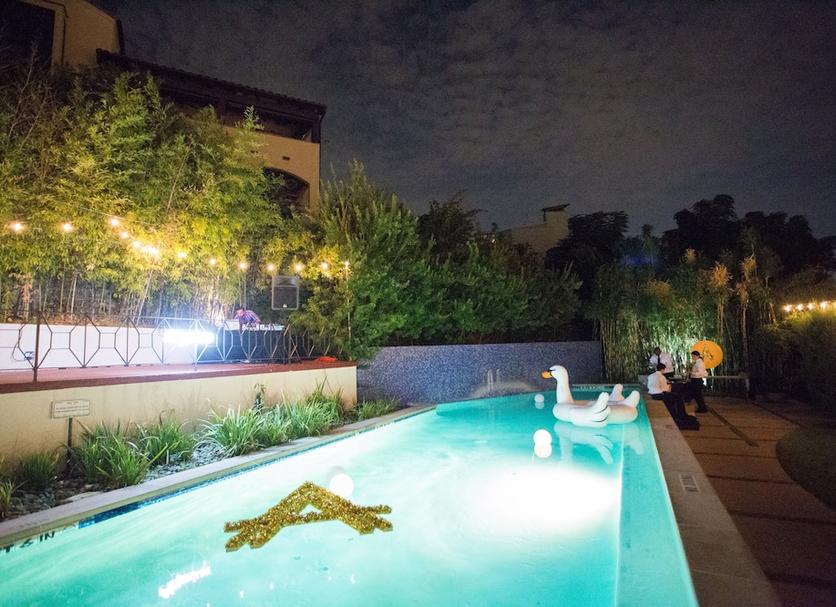 Pool Foto
