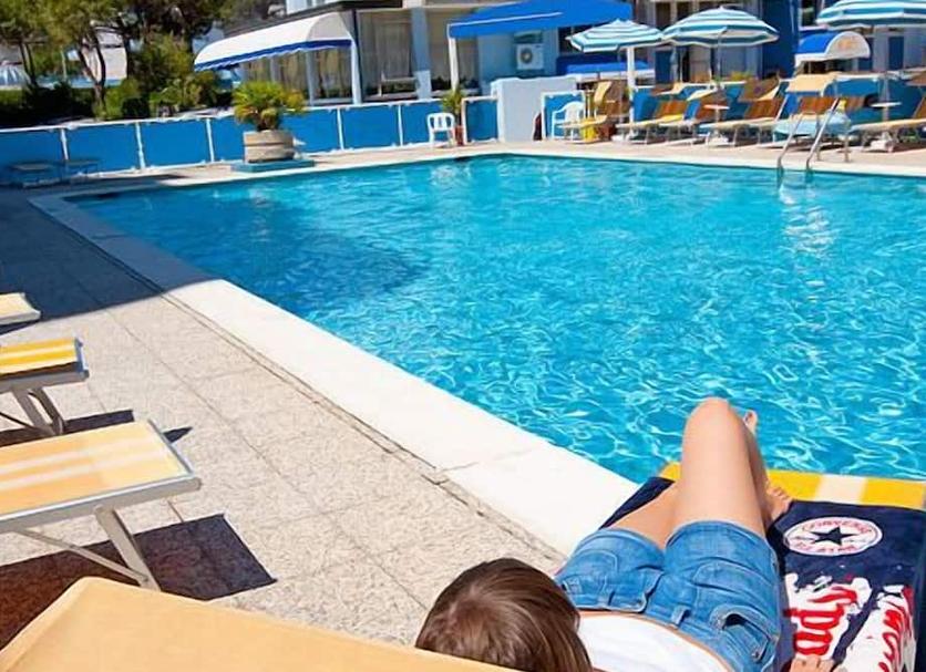 Pool Foto