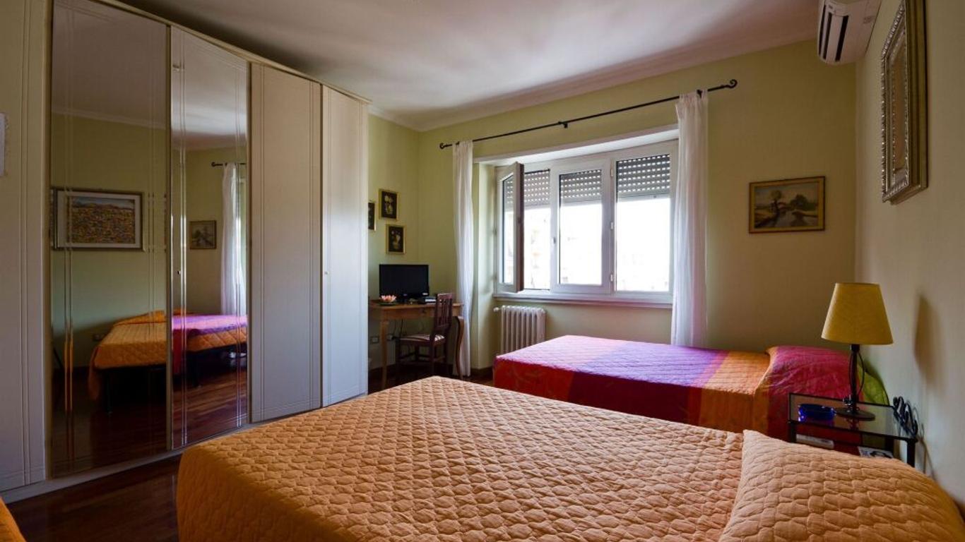B&B Roma Appia Davila25