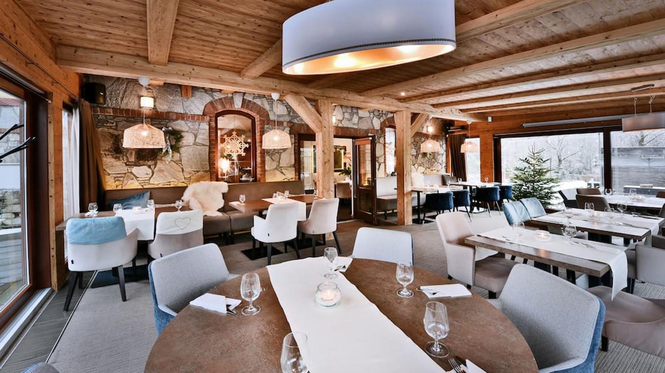 Kukucka Mountain Hotel And Residences