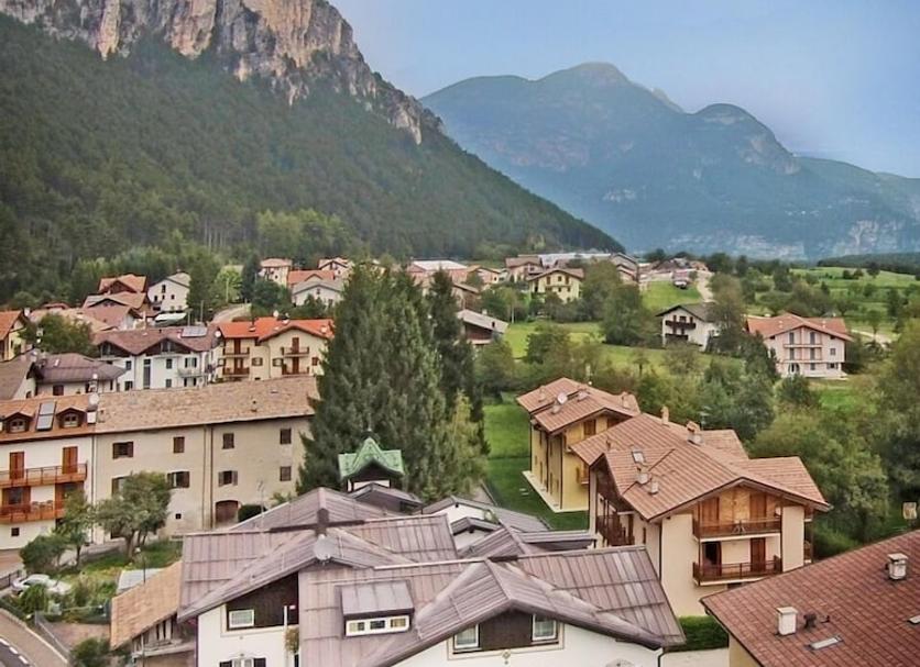 Außenansicht Foto
