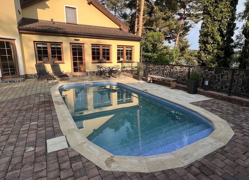 Pool Foto