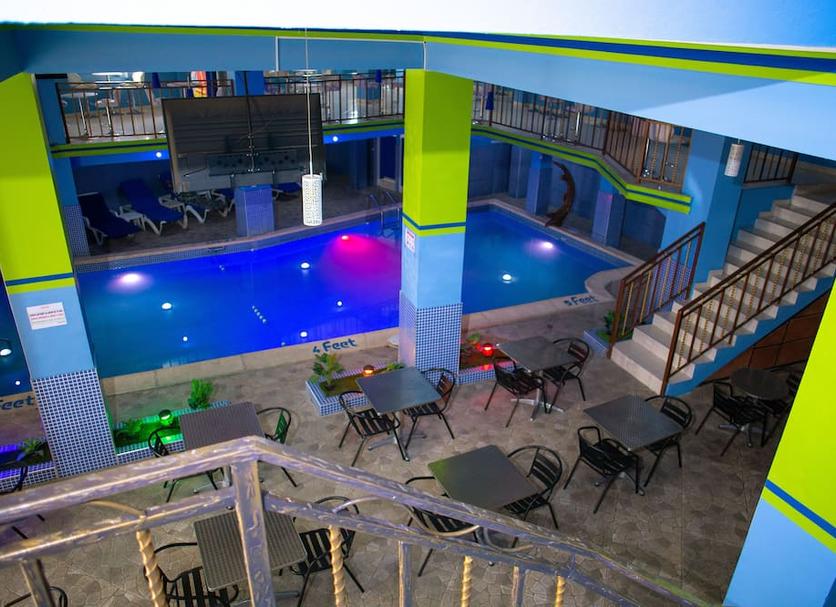 Pool Foto