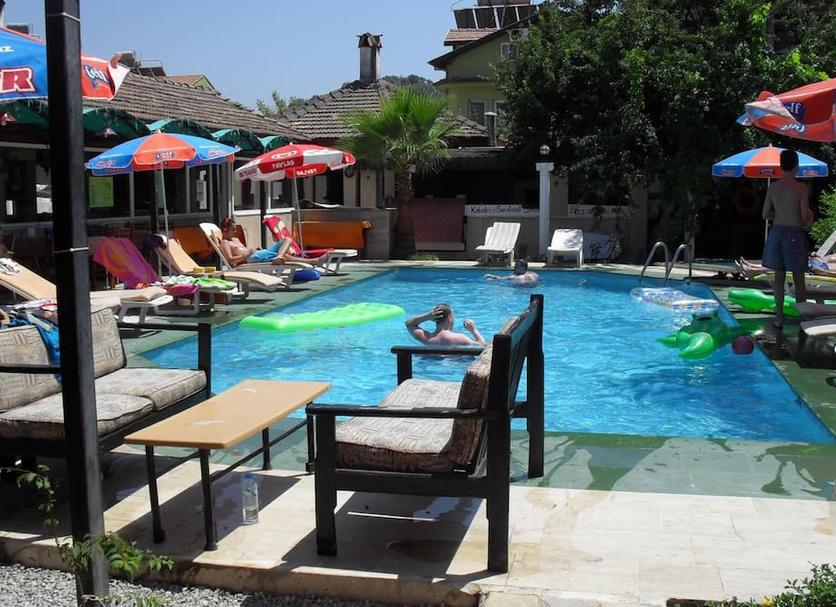 Pool Foto