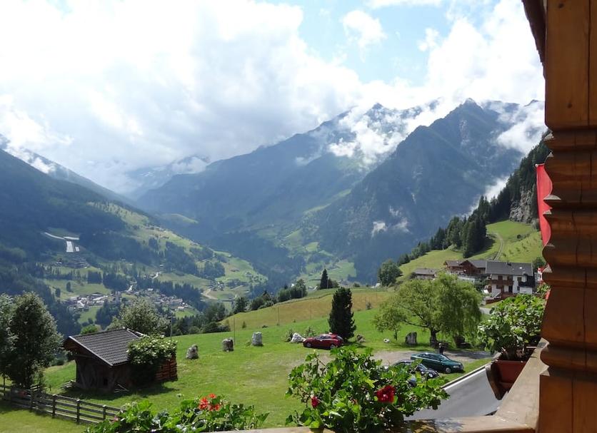 Außenansicht Foto