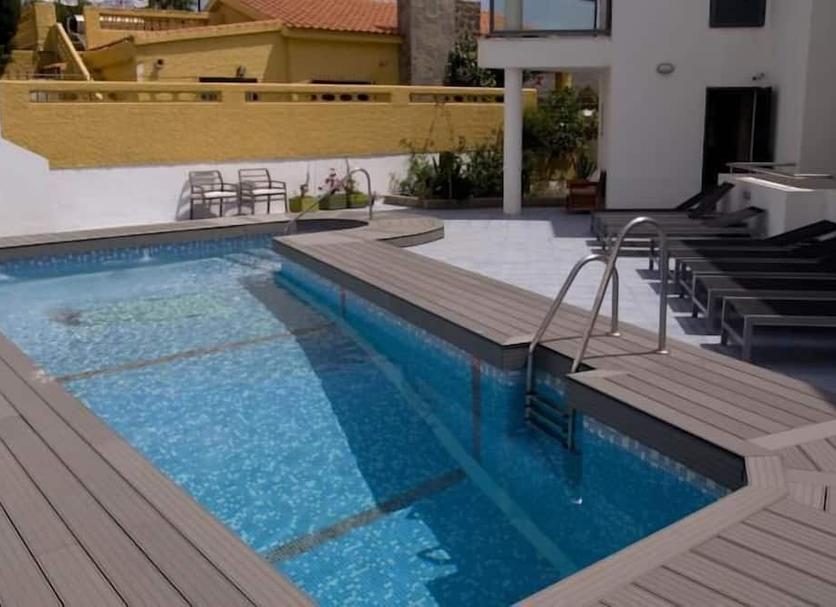 Pool Foto