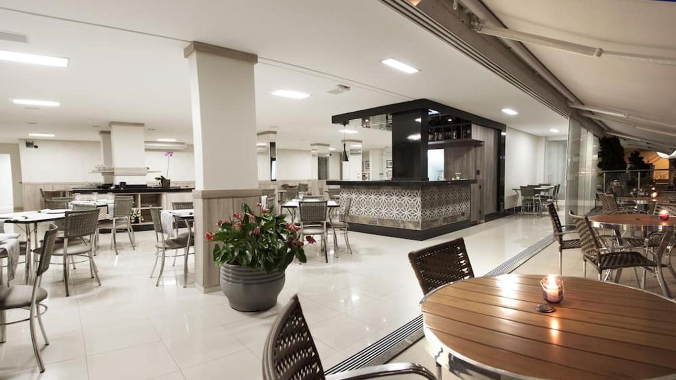 Estoril Hotel