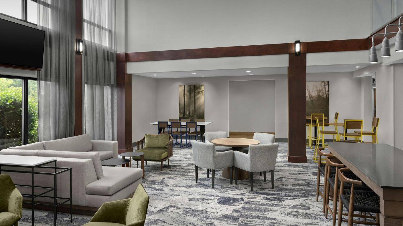 Fairfield Inn & Suites by Marriott Winston-Salem Hanes Mall