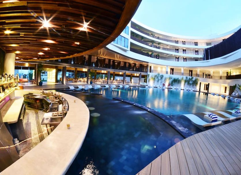 Pool Foto