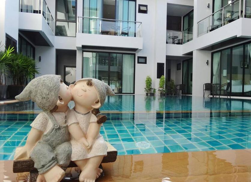 Pool Foto