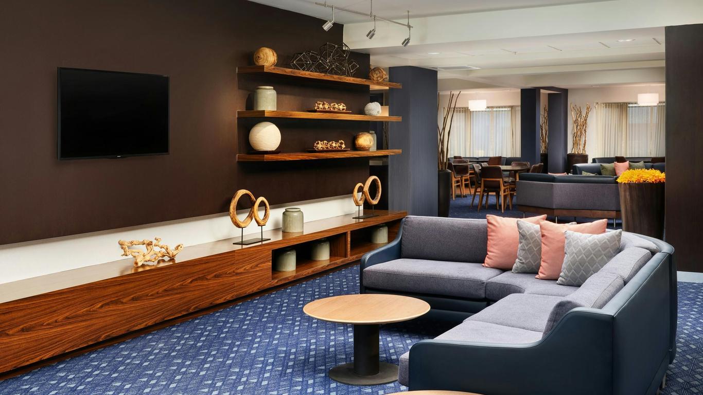 Courtyard by Marriott Baton Rouge South