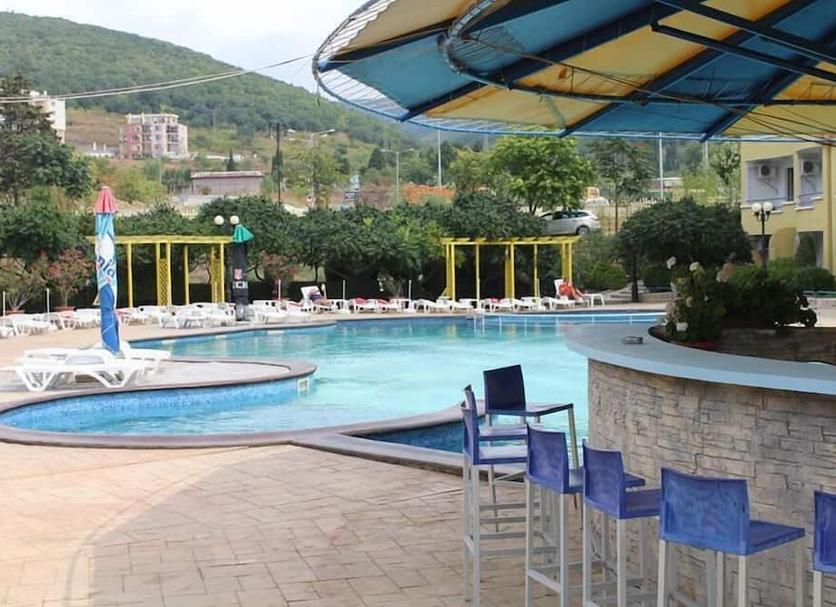 Pool Foto