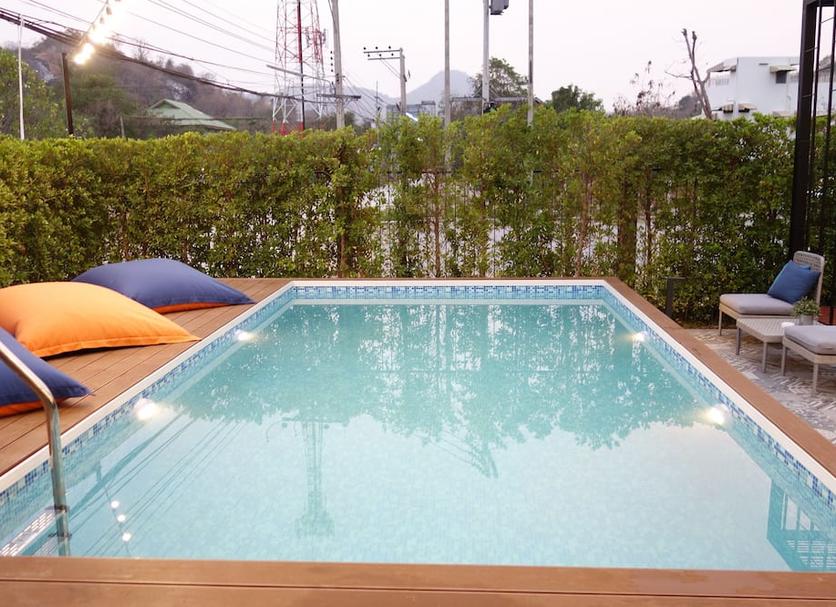 Pool Foto