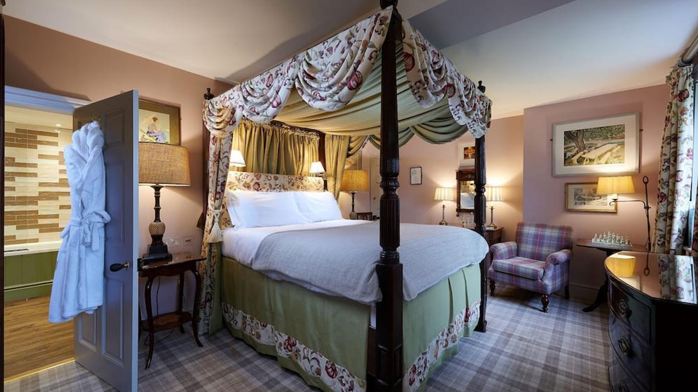 Devonshire Arms at Pilsley - Chatsworth