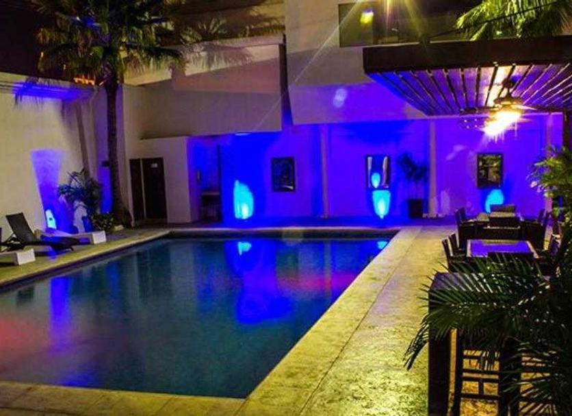 Pool Foto
