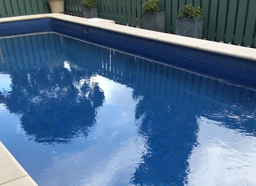 Pool Foto