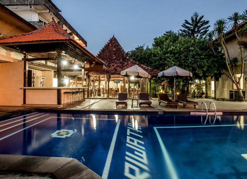Pool Foto