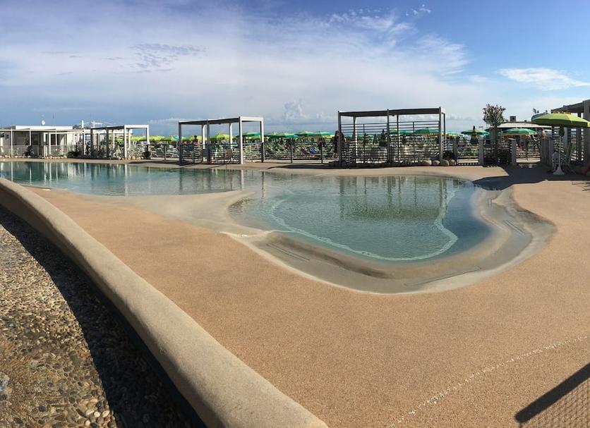Pool Foto