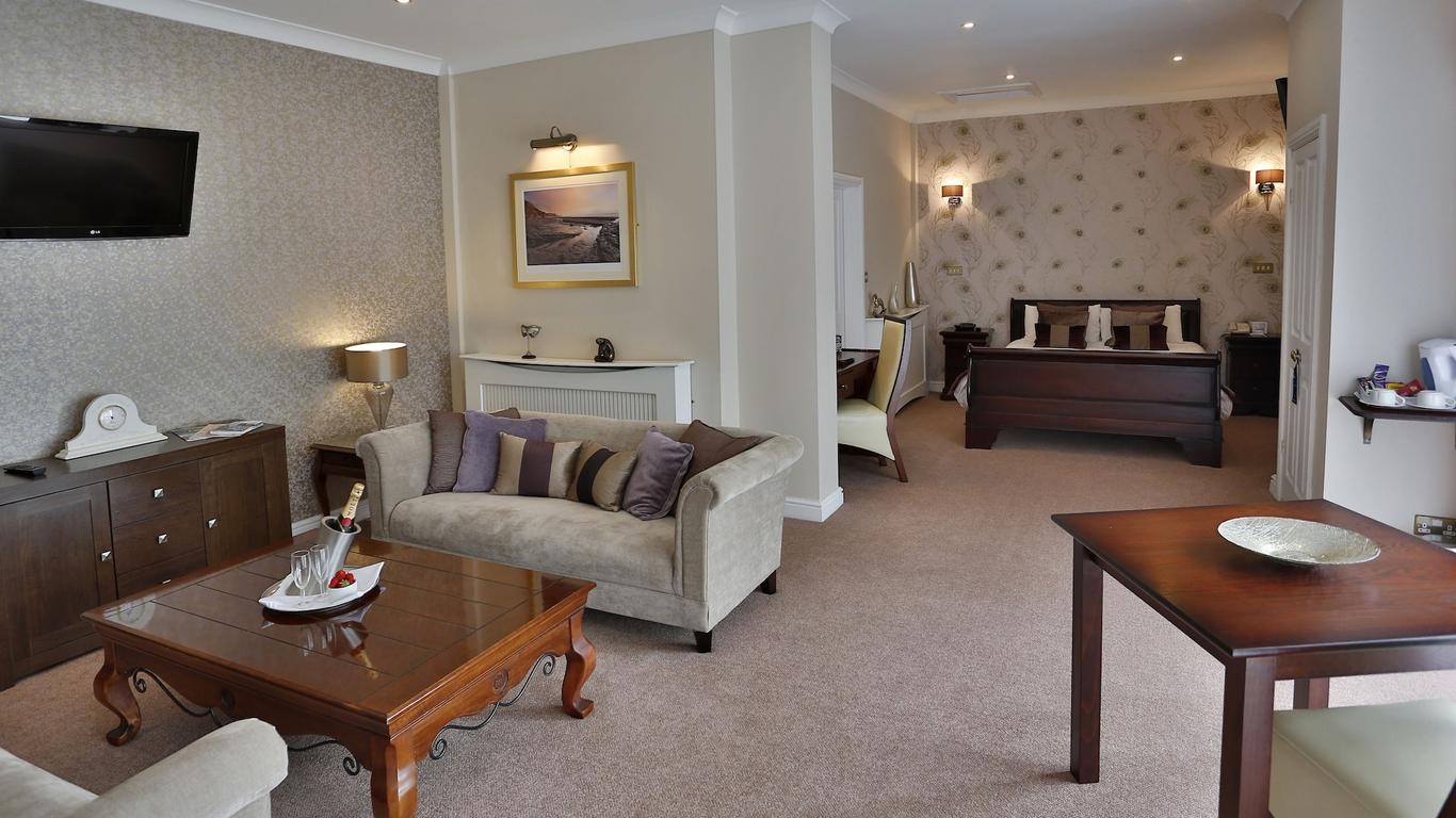 Best Western Premier Heronston Hotel & Spa