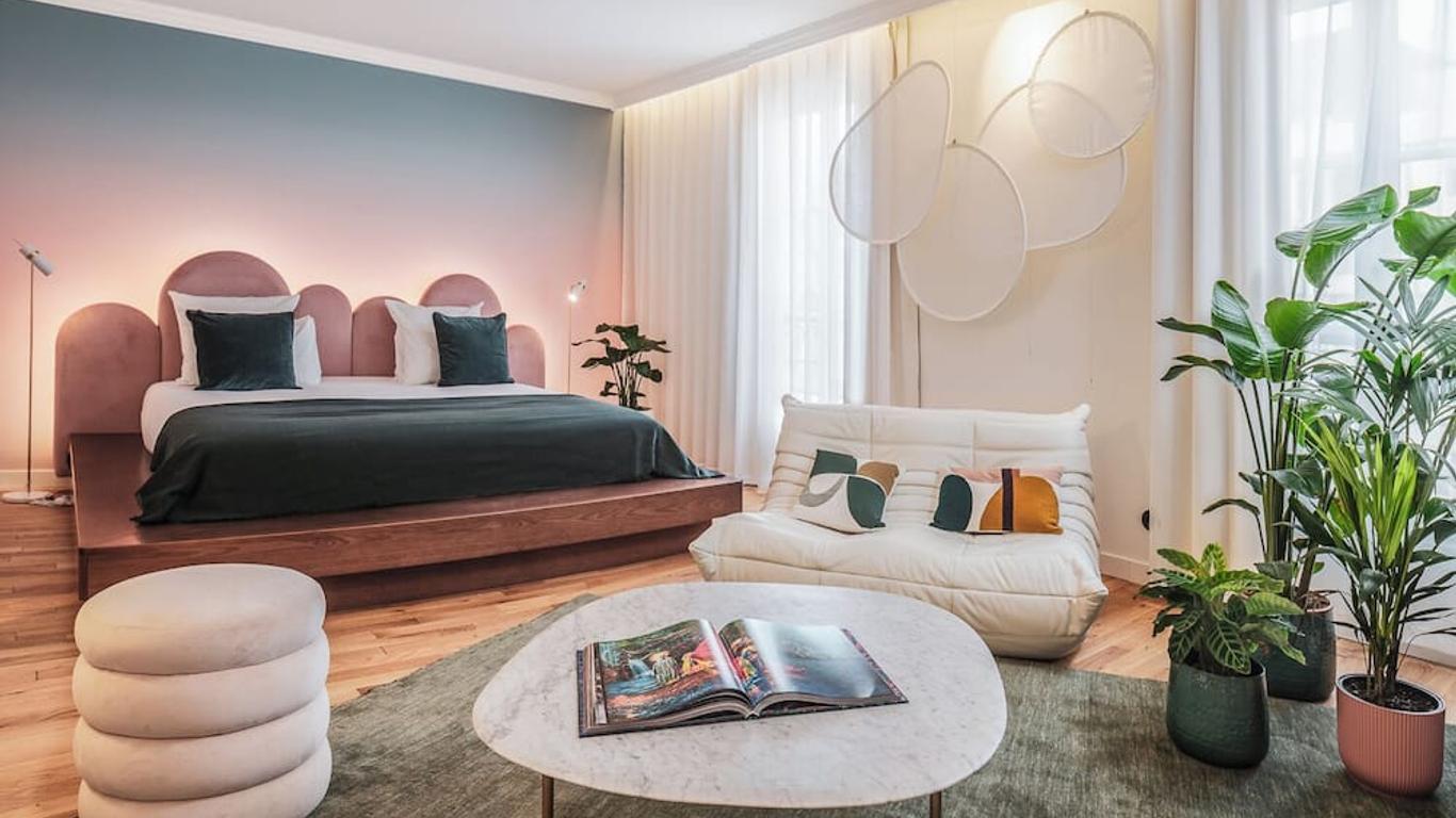 Seven Hotel Paris