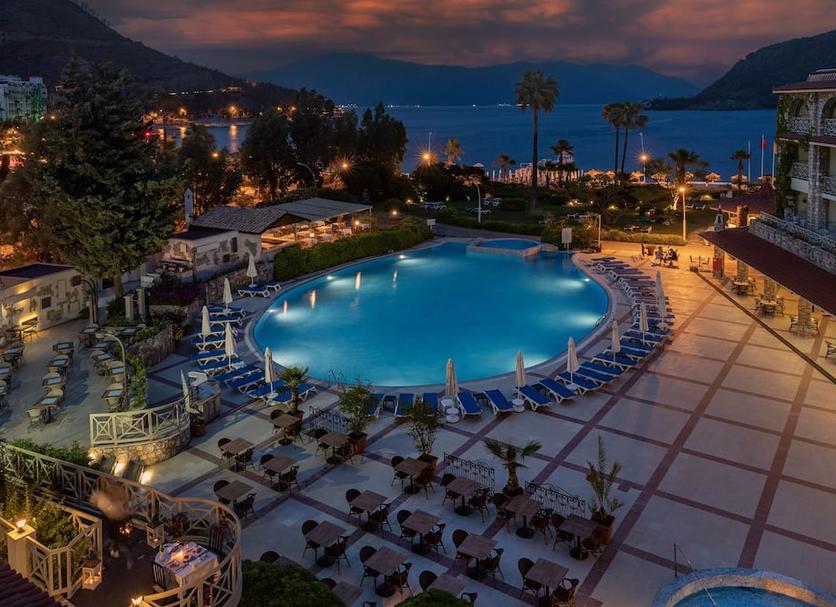 Pool Foto