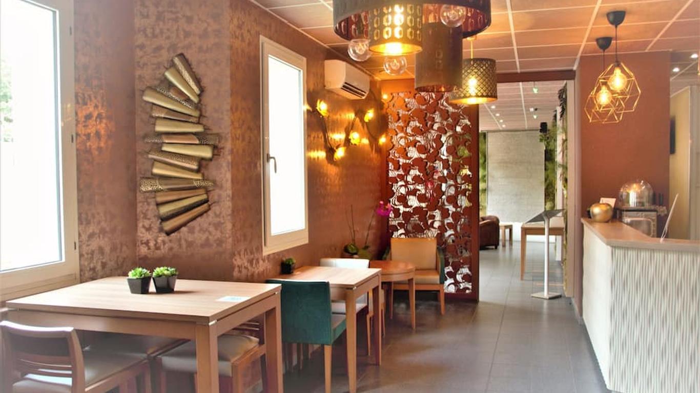 The Originals City, Archotel, Sens