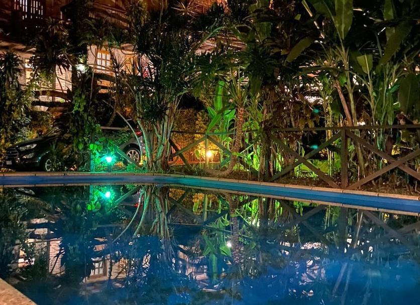 Pool Foto