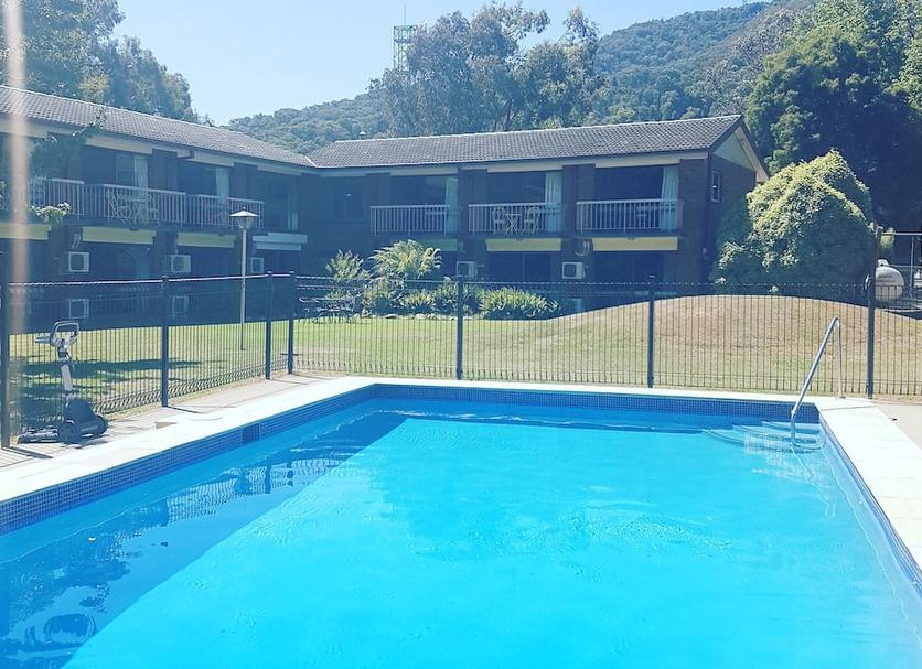 Pool Foto