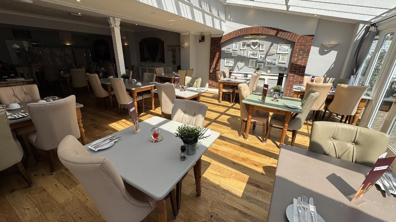 Gower Hotel