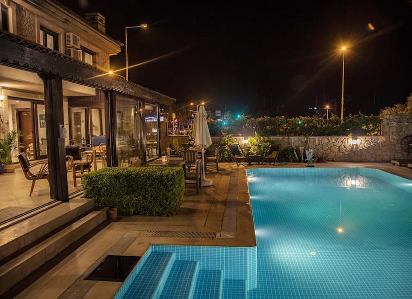 Pool Foto