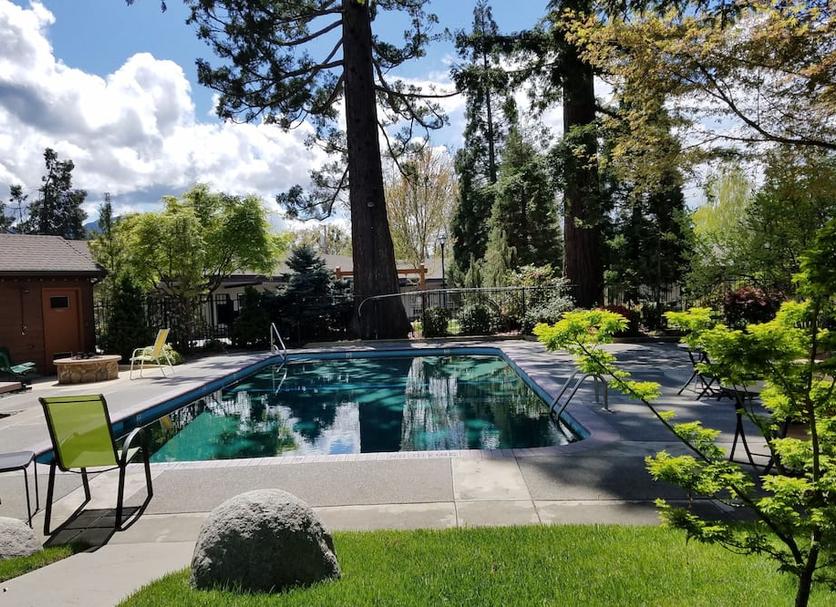 Pool Foto