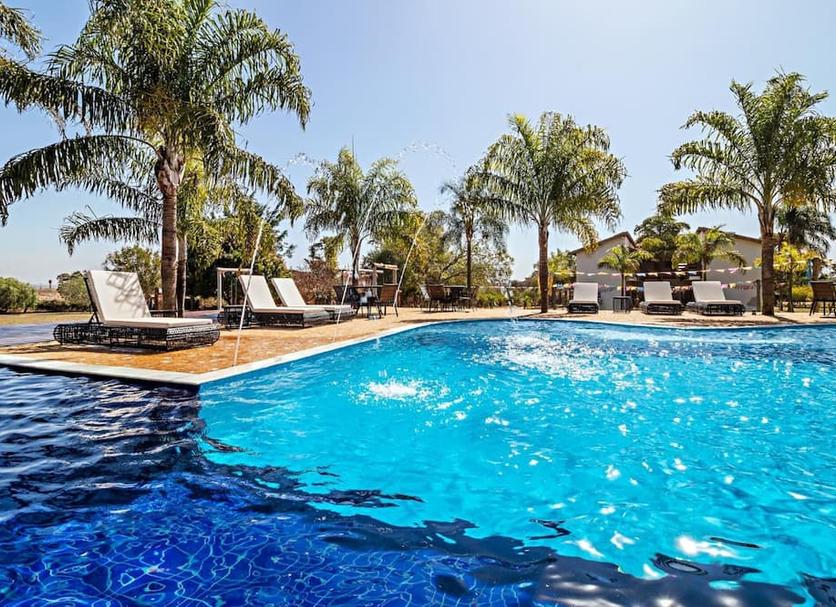 Pool Foto