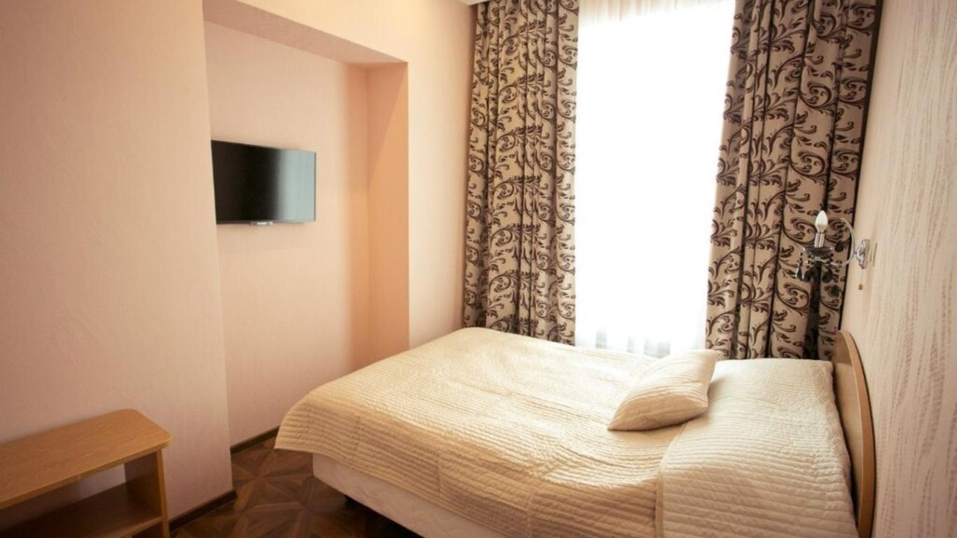 Hotel Lion