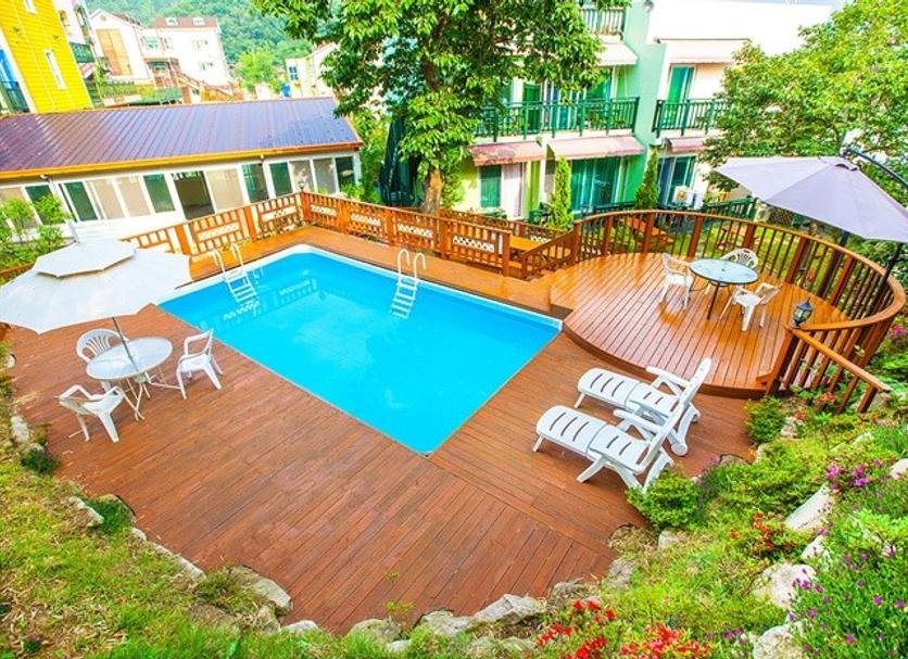 Pool Foto
