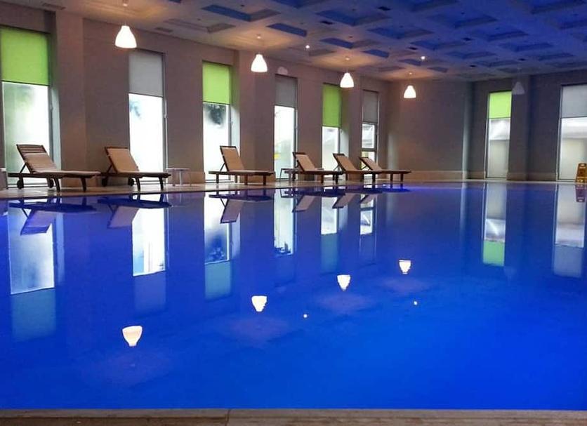 Pool Foto