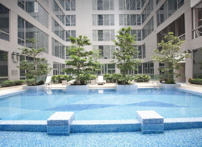 Pool Foto
